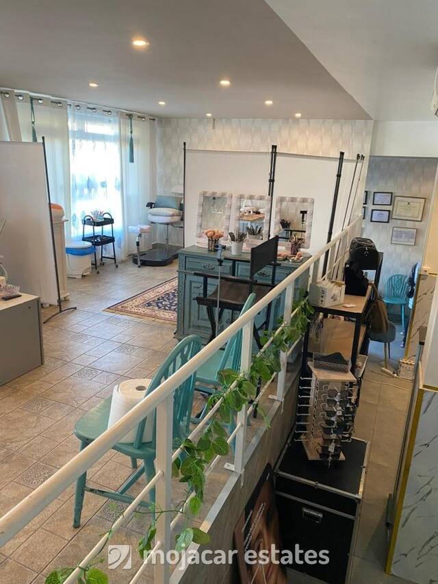 ME 3176: Commercial property for Sale in La Alfoquia, Almería