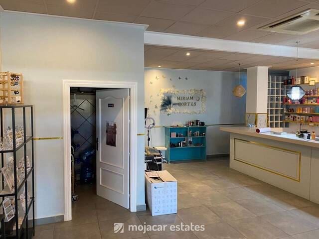 ME 3176: Commercial property for Sale in La Alfoquia, Almería