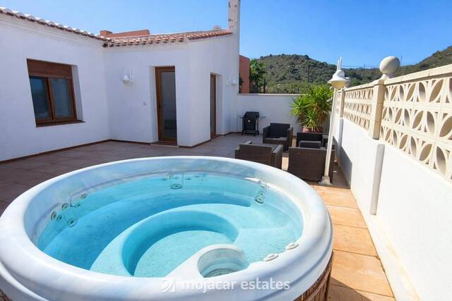 ME 3201: Villa for Sale in Turre, Almería