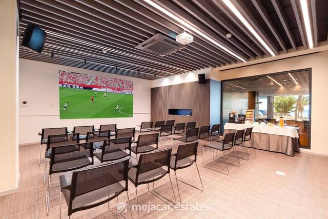 ME 3209: Apartment for Sale in Vera Playa, Almería