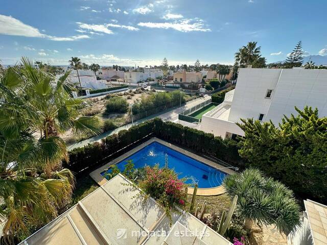 ME 3212: Villa for Sale in Vera Playa, Almería