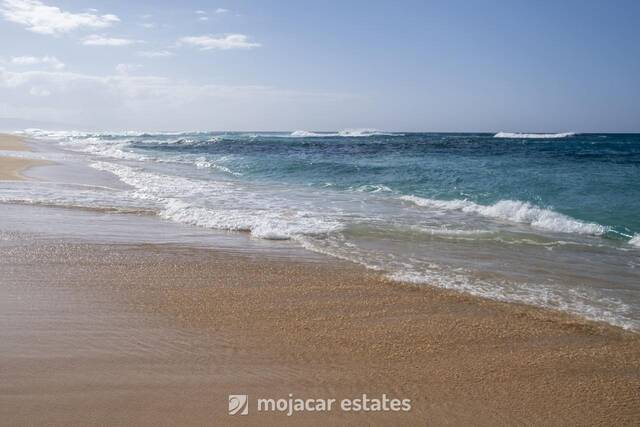 ME 3211: Apartment for Sale in Vera Playa, Almería