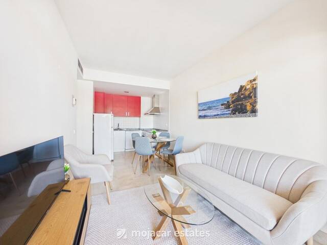 ME 3211: Apartment for Sale in Vera Playa, Almería