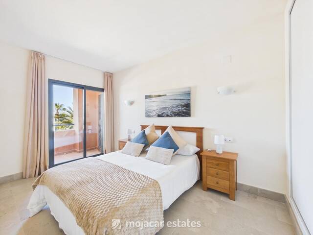 ME 3211: Apartment for Sale in Vera Playa, Almería