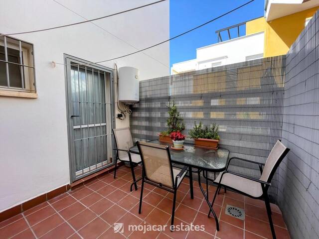 ME 3226: Apartment for Sale in Vera Playa, Almería