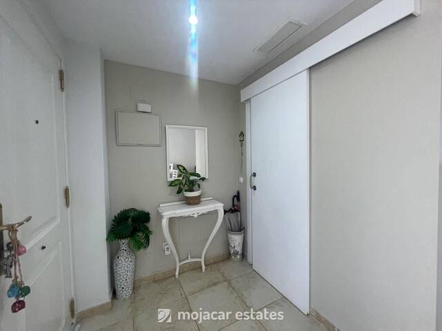 ME 3226: Apartment for Sale in Vera Playa, Almería