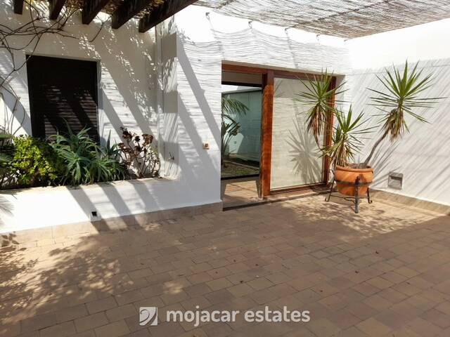 ME 2433: Town house for Rent in Mojácar, Almería