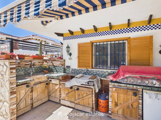 ME 3235: Town house for Sale in Vera Playa, Almería