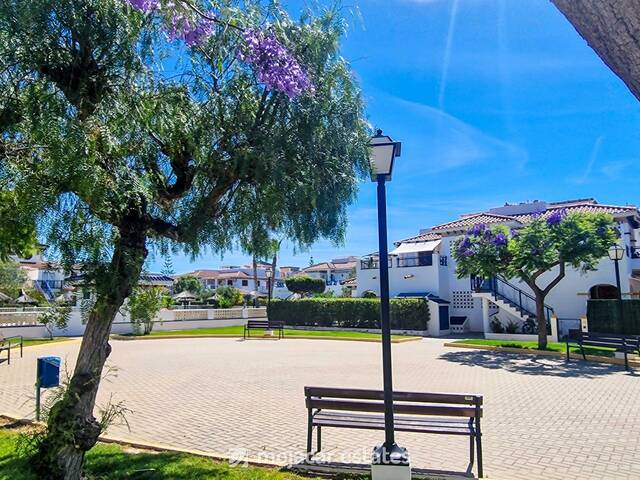 ME 3235: Town house for Sale in Vera Playa, Almería