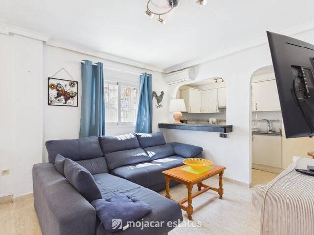 ME 3235: Town house for Sale in Vera Playa, Almería