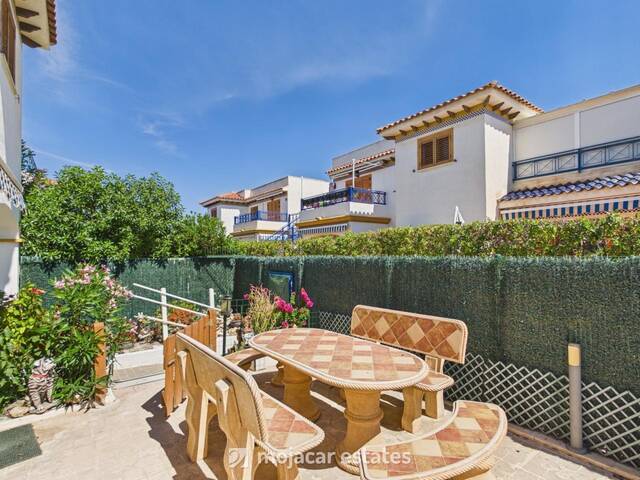 ME 3235: Town house for Sale in Vera Playa, Almería