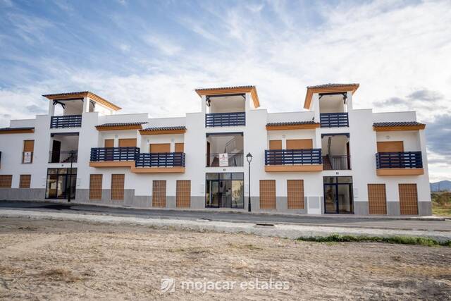 ME 3249: Apartment for Sale in Las Herrerias, Almería