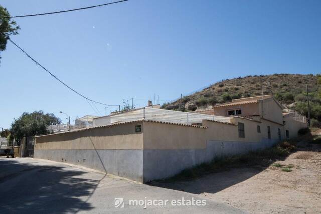 ME 2114: Villa for Sale in Villaricos, Almería