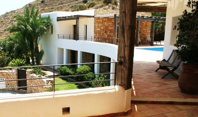 OLV1758: Villa for Sale in Agua Amarga, Almería