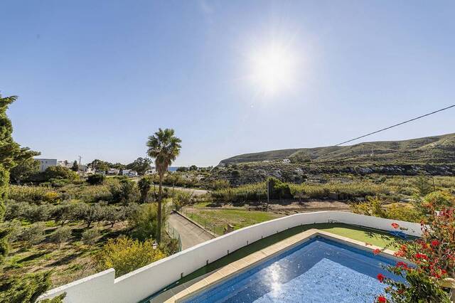 OLV1954: Villa for Sale in Agua Amarga, Almería