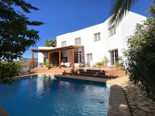 4 Bedroom Villa in Mojácar