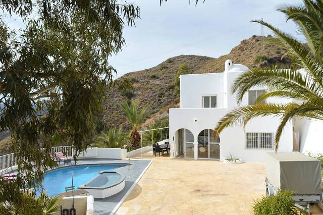 OLV1975: Villa for Sale in Mojácar, Almería