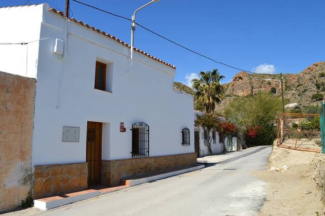 Country house in Cariatiz, Almería