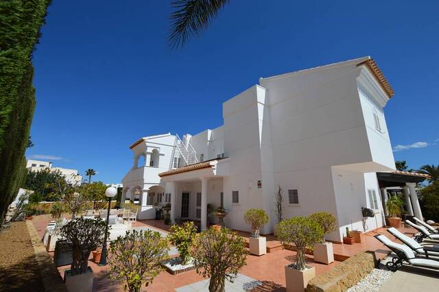 OLV1997: Villa for Sale in Mojácar, Almería