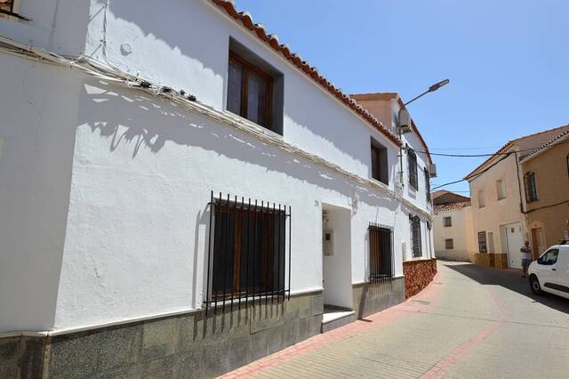 OLV2006: Town house for Sale in Uleila del Campo, Almería