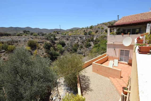 OLV1875: Villa for Sale in Lubrin, Almería