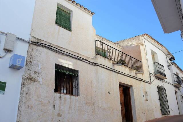 Town house in Bedar, Almería