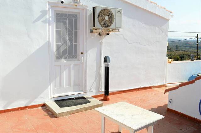 OLV1868: Country house for Sale in Cariatiz, Almería