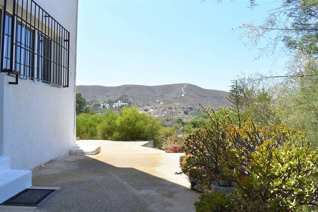 OLV1204: Villa for Sale in Agua Amarga, Almería