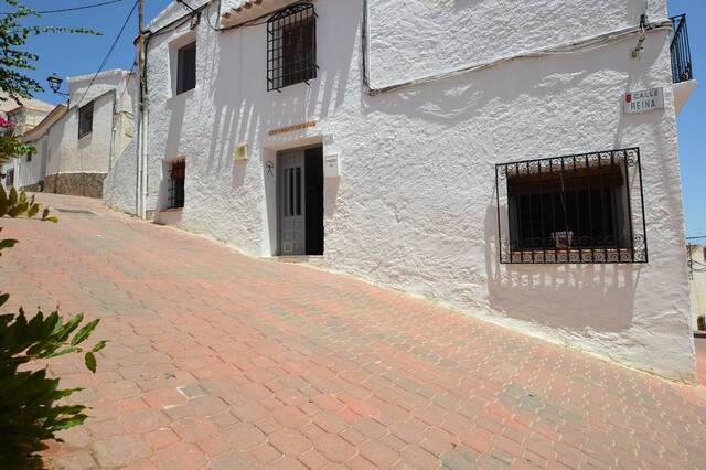 OLV2034: Town house for Sale in Bedar, Almería