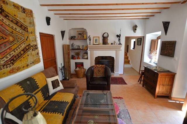 OLV2040: Country house for Sale in Lubrin, Almería