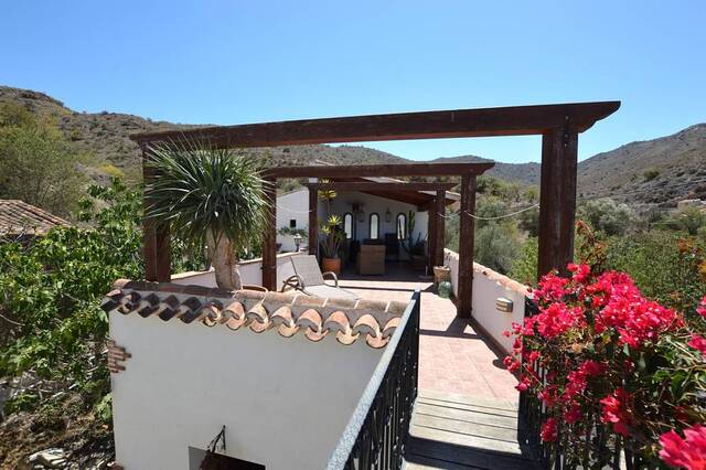 OLV2040: Country house for Sale in Lubrin, Almería