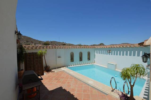 OLV2040: Country house for Sale in Lubrin, Almería