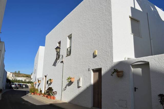 Town house in Lucainena de las Torres, Almería