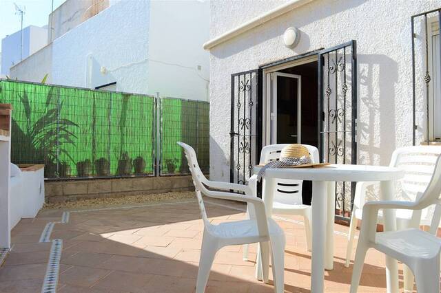 OLV1540: Town house for Sale in Lucainena de las Torres, Almería