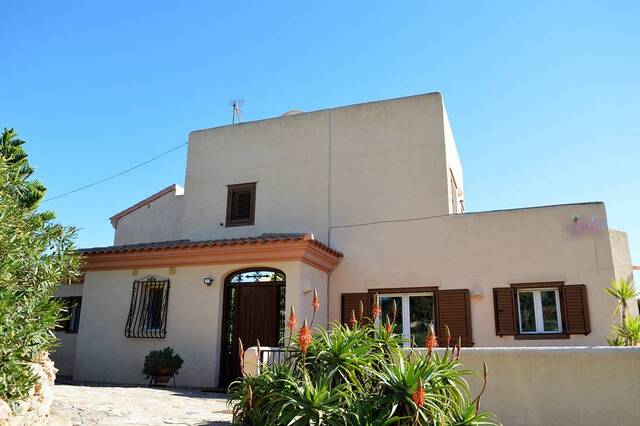 OLV1789: Villa for Sale in Bedar, Almería