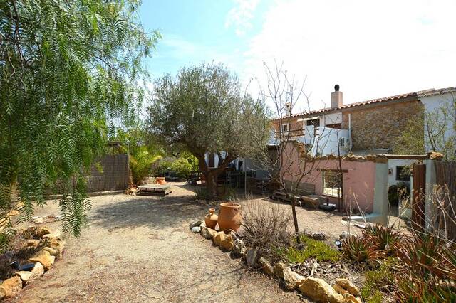 OLV2045: Country house for Sale in Sorbas, Almería