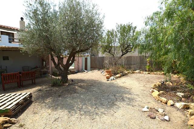 OLV2045: Country house for Sale in Sorbas, Almería