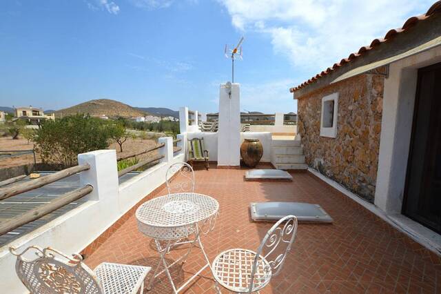 OLV2045: Country house for Sale in Sorbas, Almería