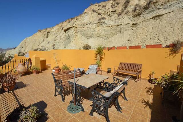 OLV2058: Country house for Sale in Cuevas del Almanzora, Almería