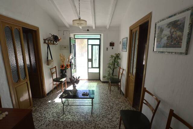 OLV2052: Country house for Sale in Lubrin, Almería