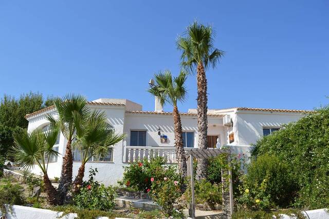 Villa in Bedar, Almería