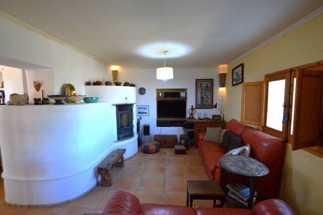 OLV2066: Cortijo for Sale in Lucainena de las Torres, Almería