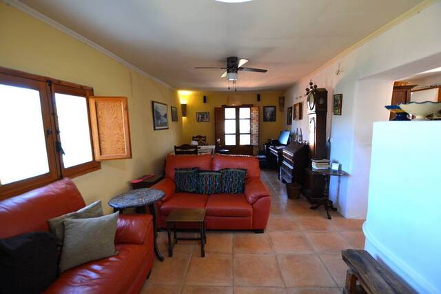 OLV2066: Cortijo for Sale in Lucainena de las Torres, Almería