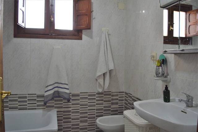 OLV1851: Town house for Sale in Lubrin, Almería