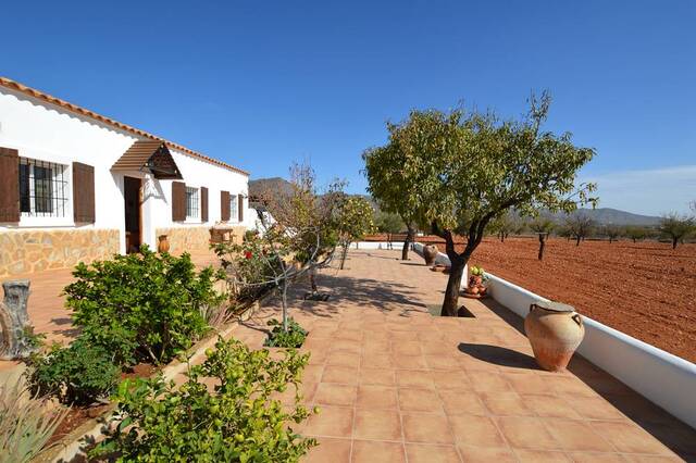 OLV2068: Country house for Sale in Uleila del Campo, Almería