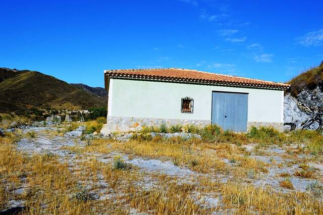 OLV1135: Villa for Sale in Lubrin, Almería