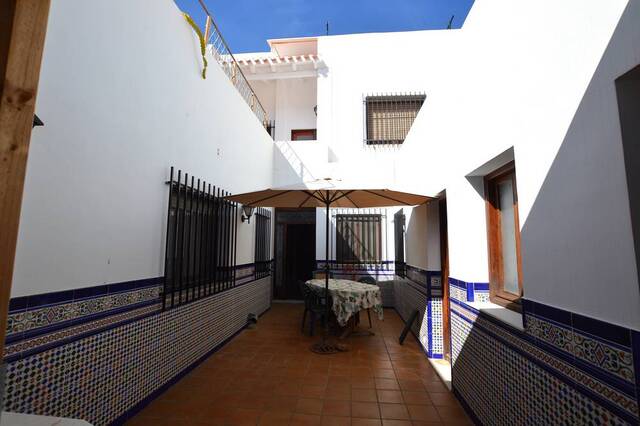 OLV2086: Town house for Sale in Los Gallardos, Almería