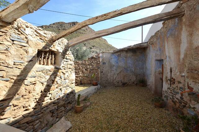 OLV2087: Country house for Sale in Lubrin, Almería