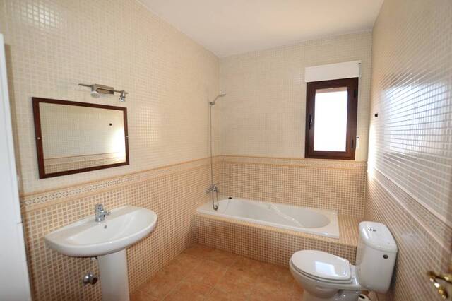 OLV2089: Villa for Sale in Cariatiz, Almería