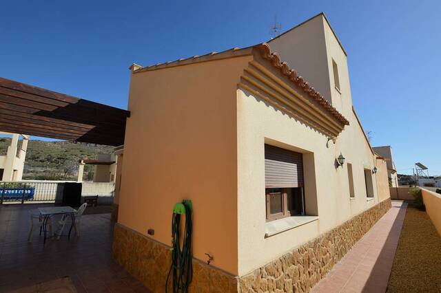 OLV2089: Villa for Sale in Cariatiz, Almería